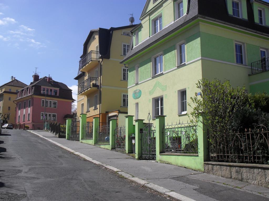 Pension Rak Karlovy Vary Exterior photo