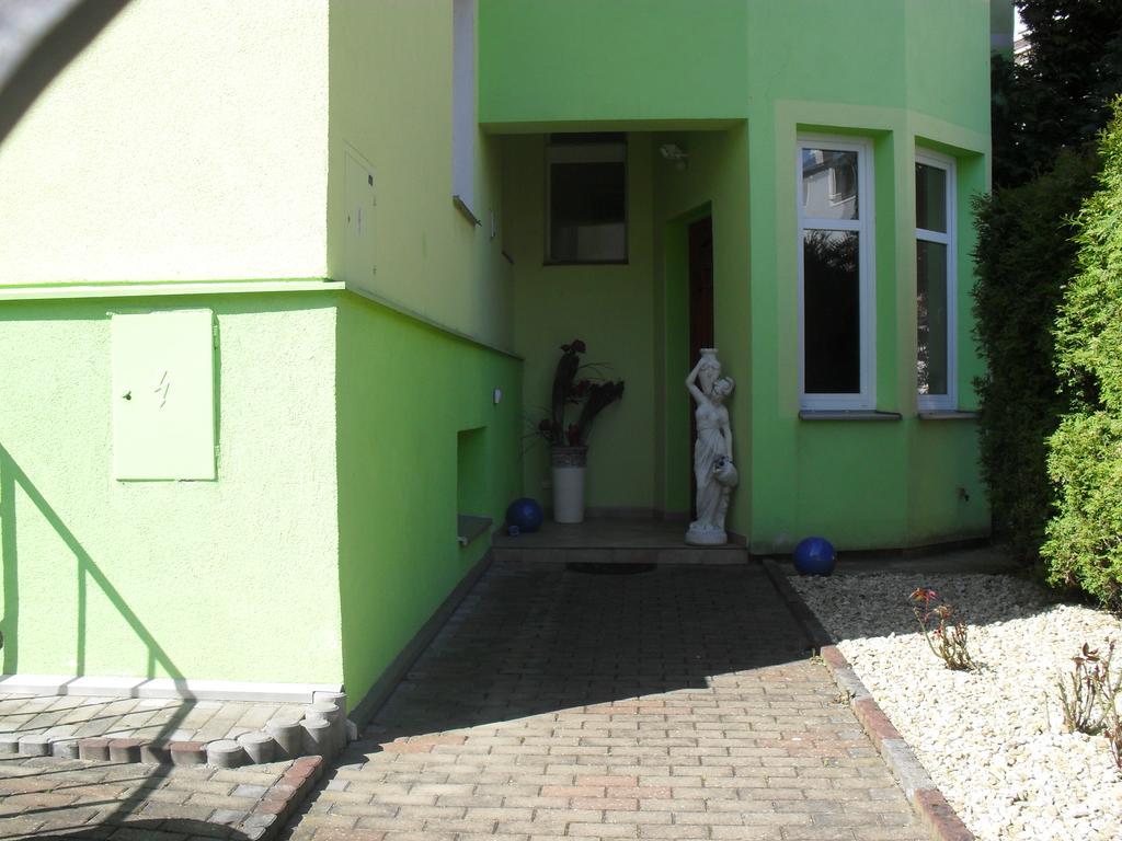 Pension Rak Karlovy Vary Exterior photo