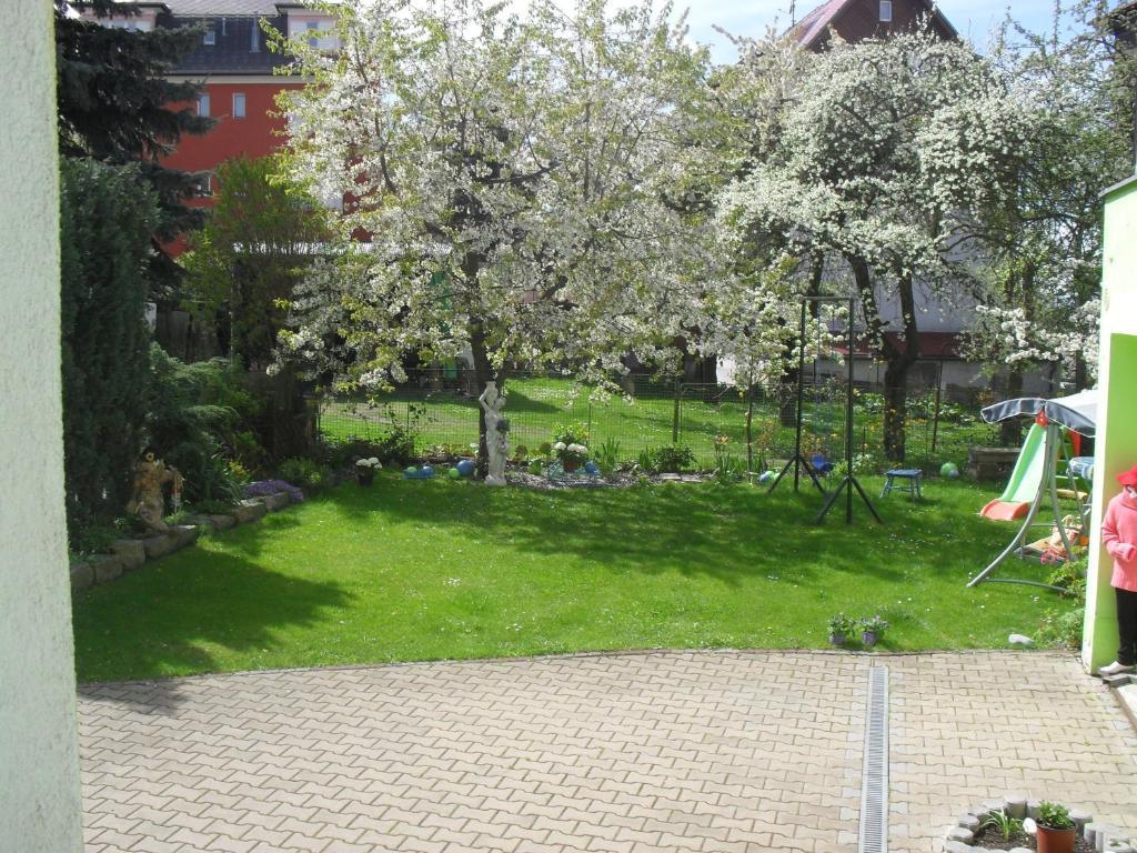 Pension Rak Karlovy Vary Exterior photo